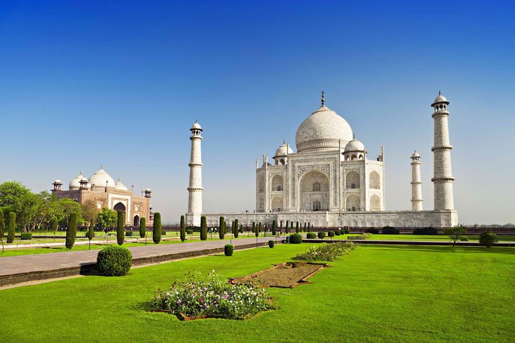 The Indian Splendor: A Regal Voyage Across Timeless India Tour Package